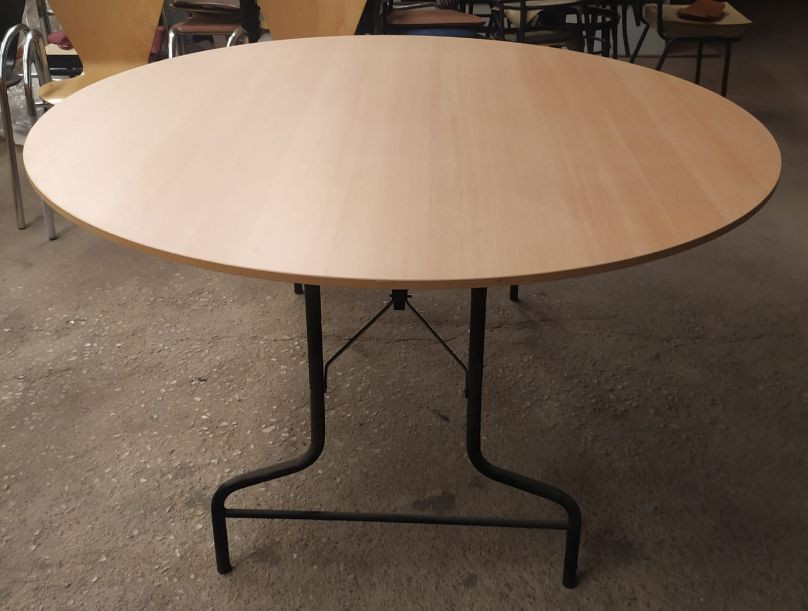 Mesa Plegable Redonda 1,50M